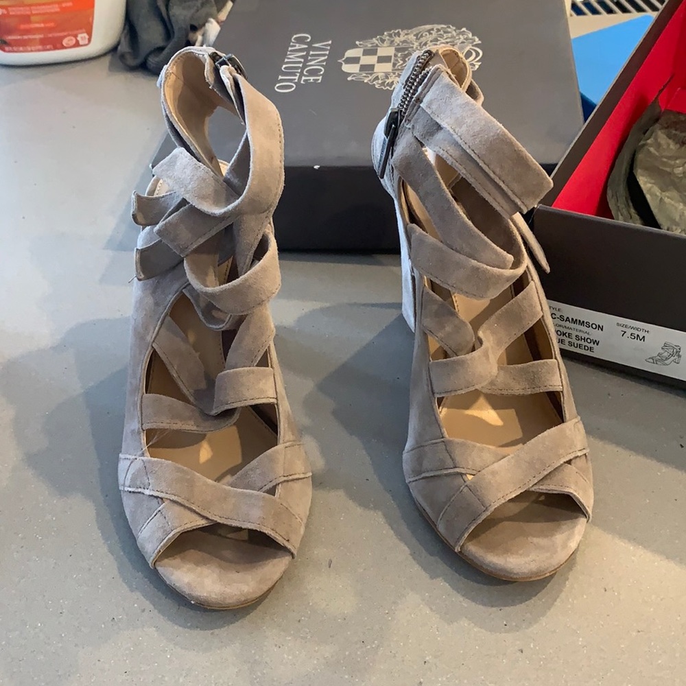 Vince Camuto Sammson